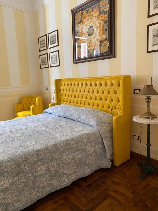 Готель Regal House Anzio 2 Екстер'єр фото