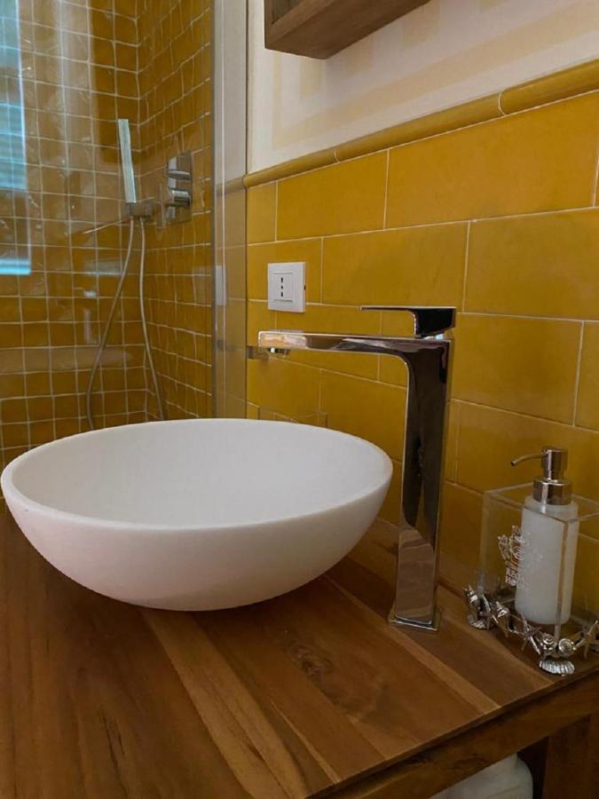 Готель Regal House Anzio 2 Екстер'єр фото