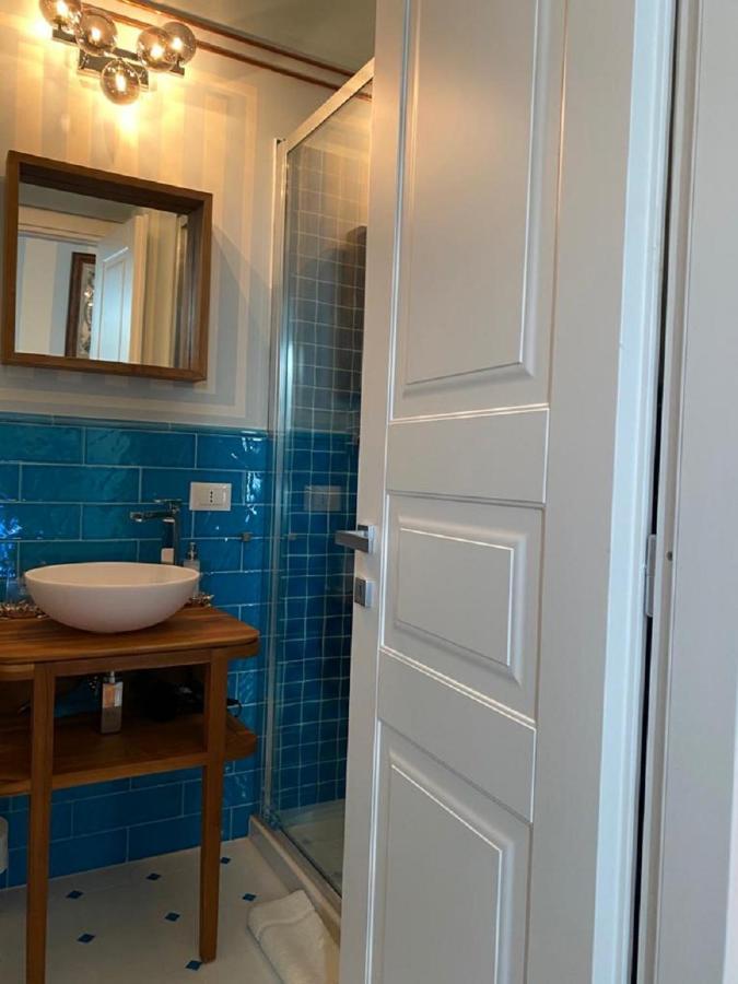 Готель Regal House Anzio 2 Екстер'єр фото