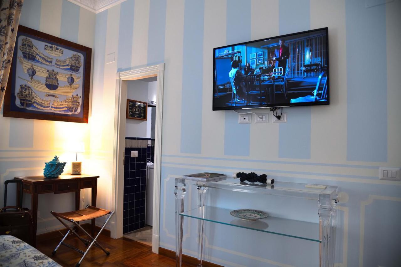 Готель Regal House Anzio 2 Екстер'єр фото